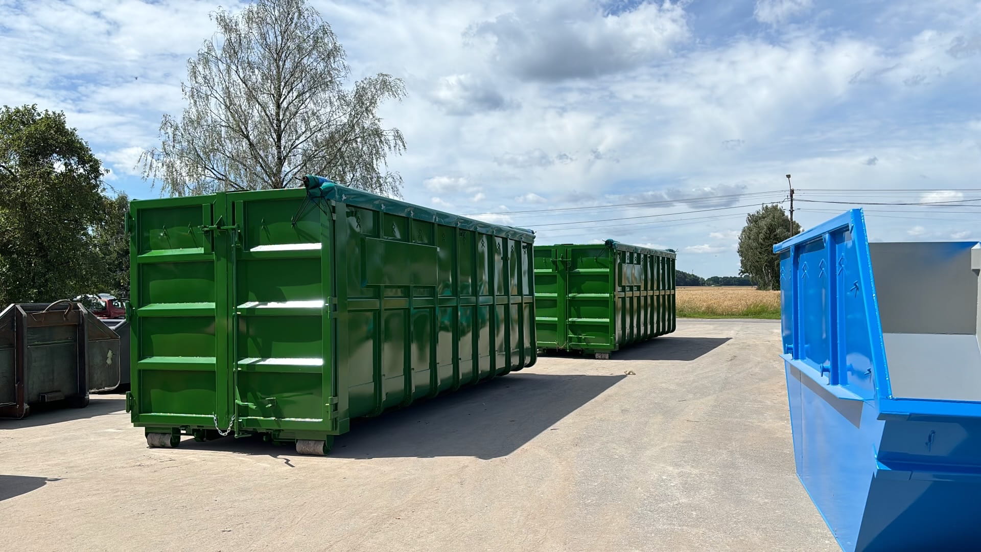 Abrollcontainer mit Plane